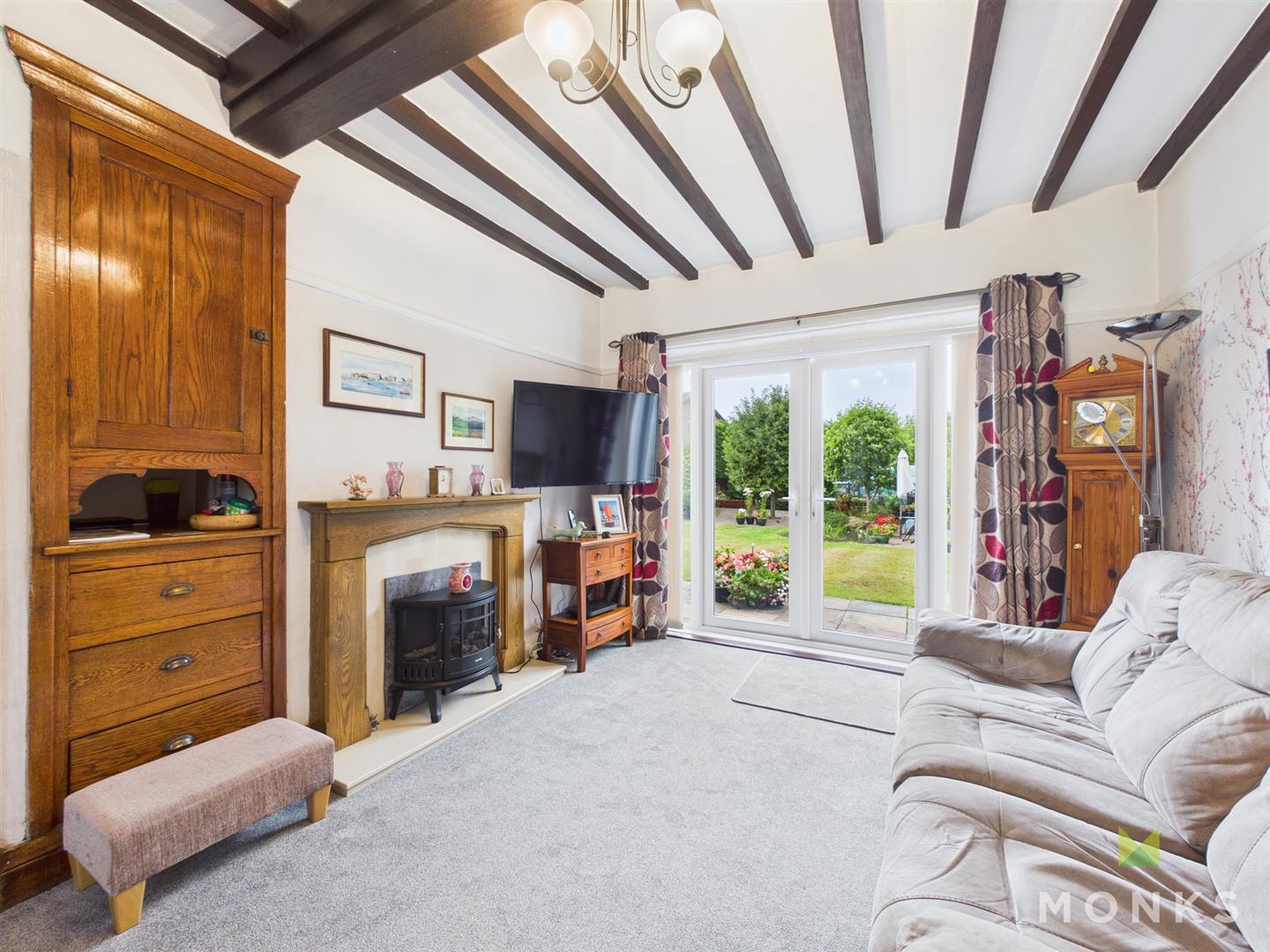 59 Harlescott Crescent, Shrewsbury, SY1 3AX For Sale